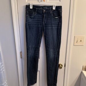 EUC Dark Blue Women's AE Jeans